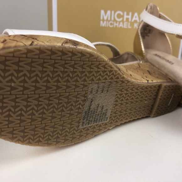 Michael Kors Cate Nicki Peep Toe Wedge Sandals NIB - Picture 7 of 8